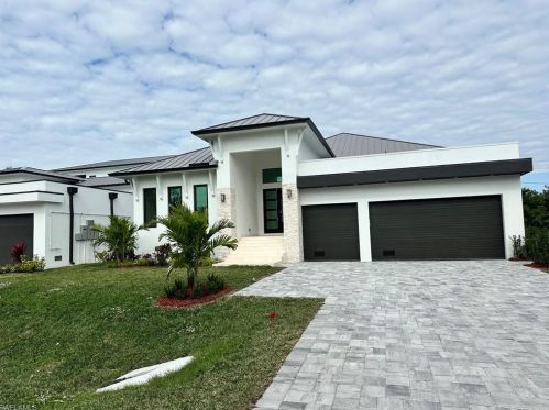 1045 Morningside Dr, Naples, FL 34103-3343