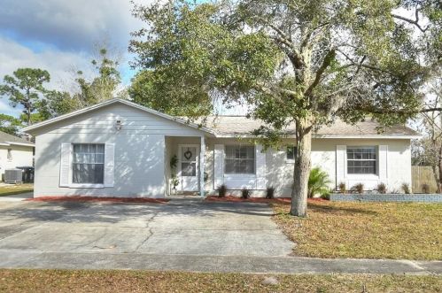 2501 Brampton Ct, Orlando, FL 32817-2738