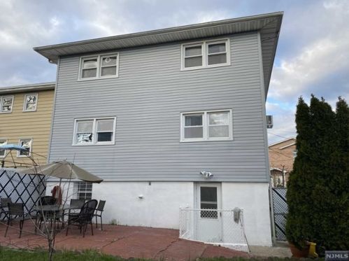 601 72nd St, North Bergen, NJ 07047-5404