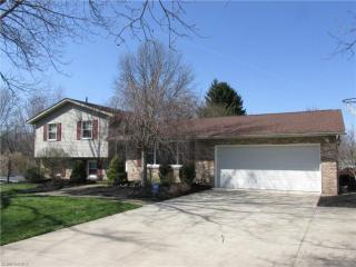 7367 Woodcrest Ave, Canton, OH 44721-1950