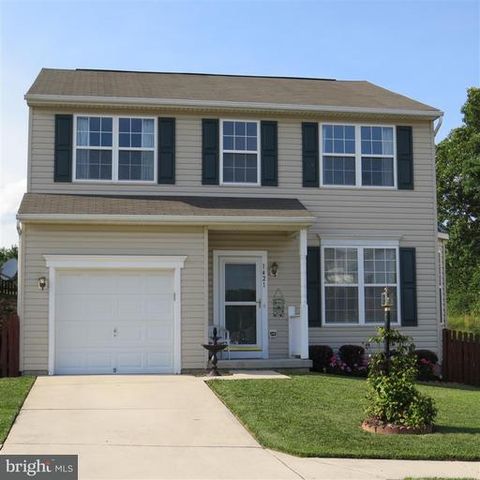 1421 Wanda Dr, Hanover, PA 17331-8626