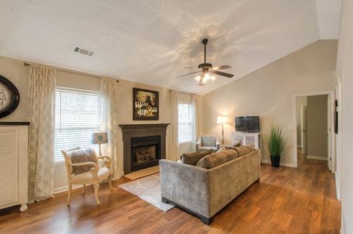 712 Wayside Ct, Franklin, TN 37069-8105