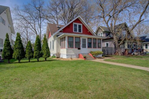 3820 17th Ave, Minneapolis, MN 55407-2831