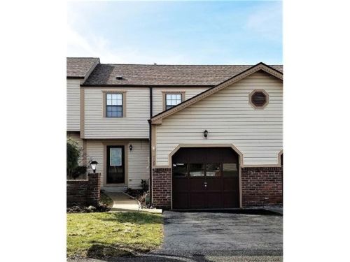 1178 Valleyview Dr, Lawrence, PA 15055-1024