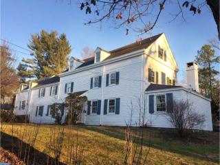 730 Spring Ln, Philadelphia, PA 19128-1038
