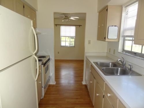 12541 Knollbrook Ln, Port Richey FL  34669-2724 exterior