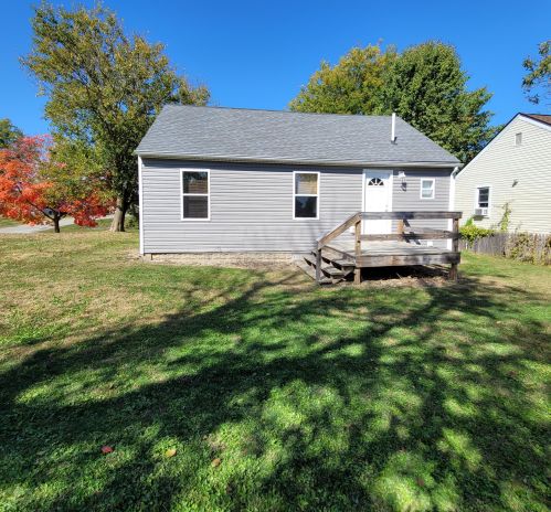 907 Paint St, Washington Ch OH  43160-1625 exterior