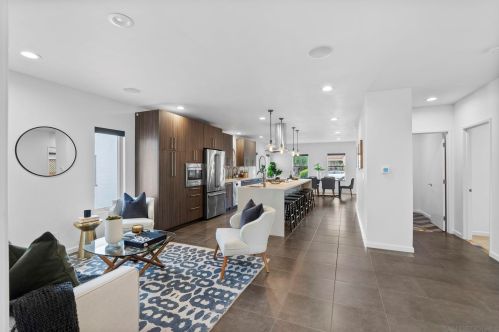 4825 Biona Dr, San Diego CA 92116-2332 exterior