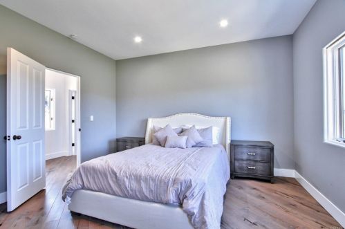 47480 Sandia Creek Dr, Temecula CA  92590-4129 exterior