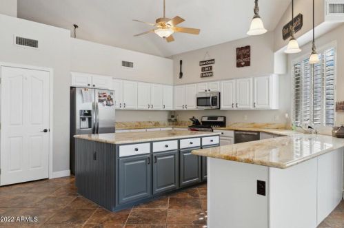 7029 Monte Cir, Mesa, AZ 85209-6661