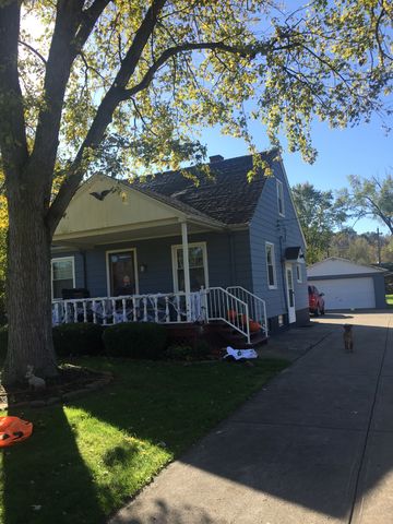 12924 Tinkers Creek Rd, Cleveland, OH 44125-5643