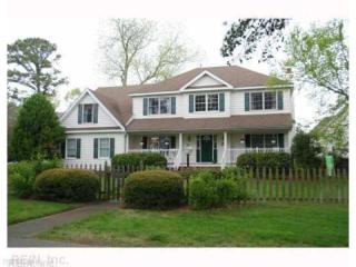 1314 Laurel Cres, Norfolk VA  23505-3008 exterior