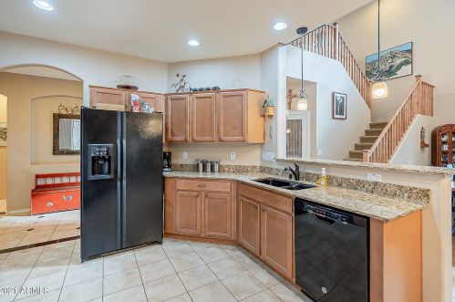 2223 Calle Del Sol, Phoenix, AZ 85085-7045