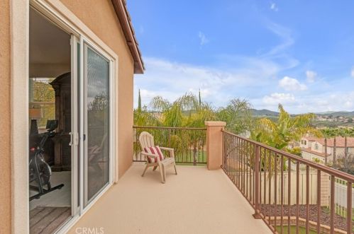 13 Via Niccolo Ct, Lake Elsinore CA  92532-0147 exterior