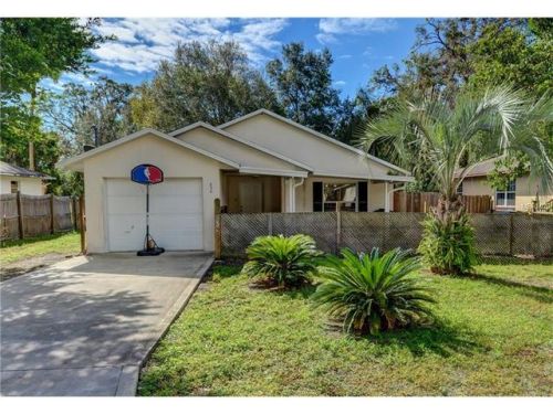 830 Hogle Ave, Deland, FL 32720-3216