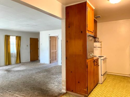 946 Fig Ln, Newman CA  95360-1106 exterior