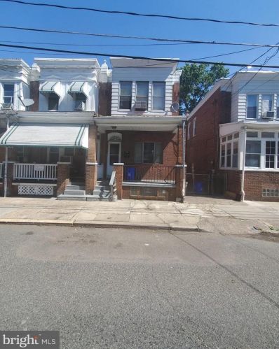 1263 Chase St, Camden NJ  08104-3505 exterior