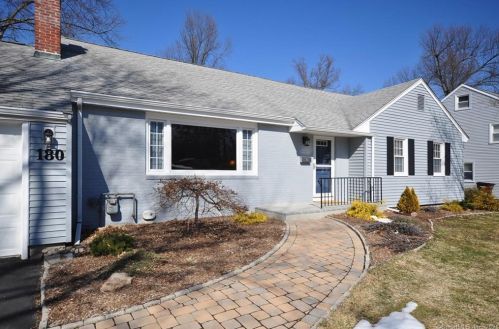 180 Brewster Rd, Hartford, CT 06117-2137