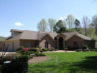 3717 Lakeshore Dr, Cookeville, TN 38506-6273