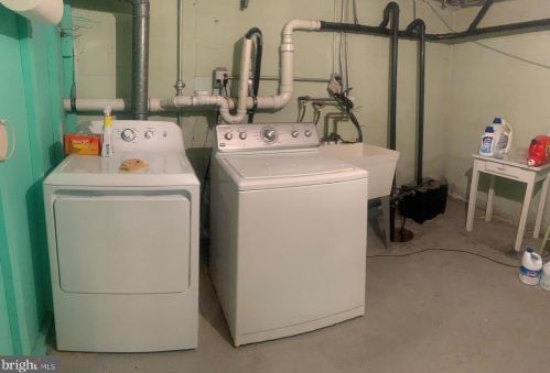 632 Good Intent Rd, Blenheim NJ  08012-3068 exterior