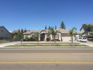 1535 Ripon Rd, Ripon, CA 95366-9376