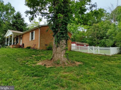 18128 Monrovia Rd, Madison Mills VA  22960-3109 exterior