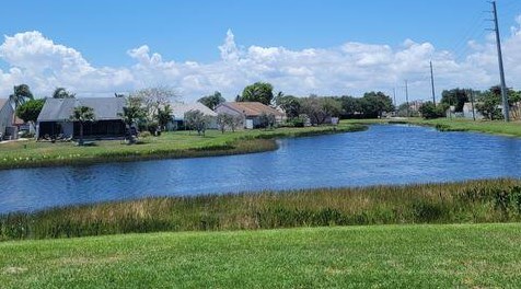 60 Paxford Ln, Boynton Beach, FL 33426-7627