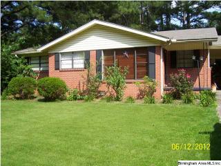 323 Willow Bend Rd, Birmingham, AL 35209-6941