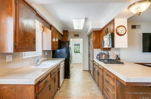 12557 Wasson Ct, Chino CA  91710-3438 exterior