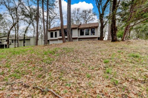 19007 Chickadee Ct, Lake Wildwood CA  95946-9644 exterior