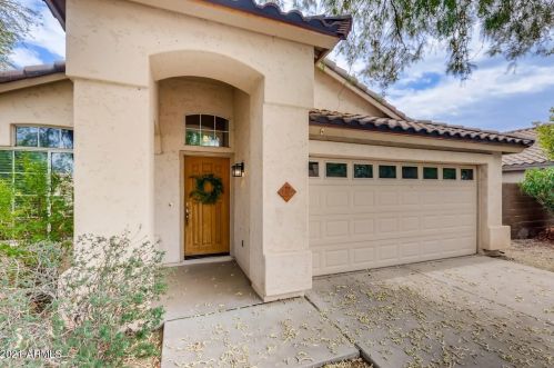 1089 Monterey St, Gilbert, AZ 85233-2653