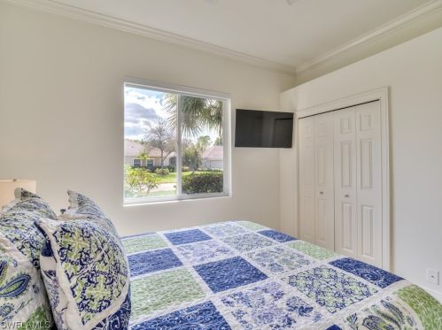 7661 Mulberry Ln, Naples FL  34114-9440 exterior