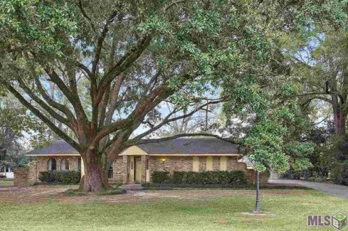 3611 Epperson St, Baker, LA 70714-3725