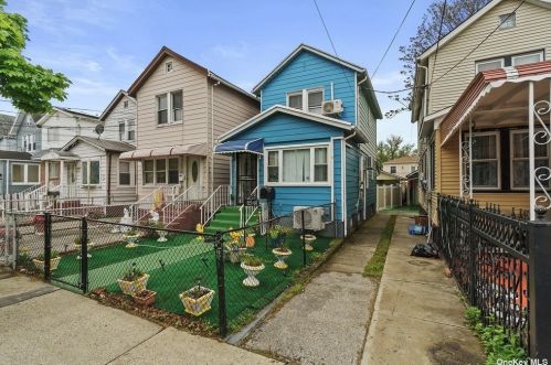 123-18 146th St, Jamaica, NY 11436-3469