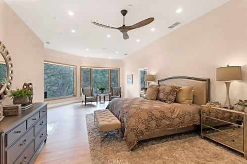 3383 Canyon Oaks Ter, Chico CA  95928-4029 exterior