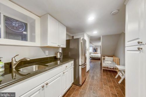 1826 18th St, Washington DC 20009-1707 exterior