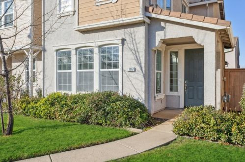 11067 International Dr, Rancho Cordova, CA 95670-6252