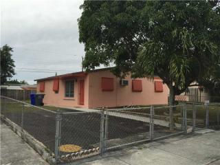 1330 68th Ter, Hollywood, FL 33024-5604
