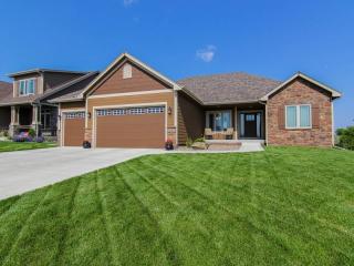 5601 Hillcrest Dr, Ankeny, IA 50021-6870
