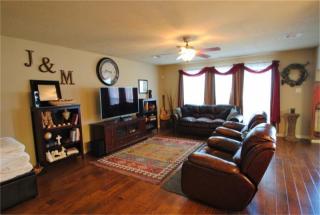 1303 Burleson St, Brenham TX  77833-2209 exterior