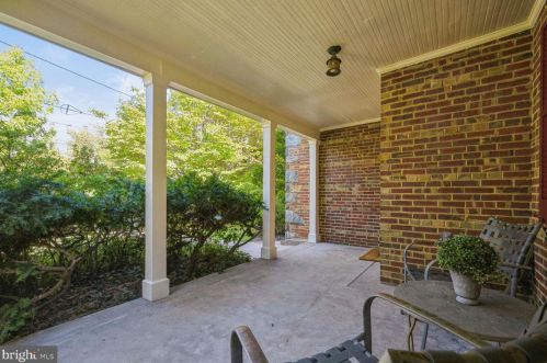 4341 Nebraska Ave, Washington, DC 20016-2131