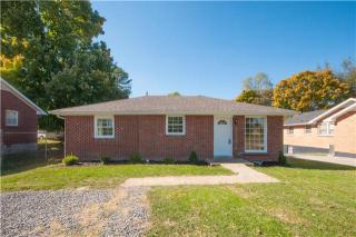 476 Thompkins Ln, Clarksville, TN 37043-4851