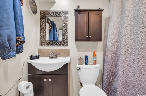 662 240, West Kaysville UT  84037-1431 exterior