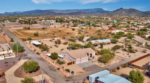 38301 15th Ave, Phoenix AZ 85041-4712 exterior