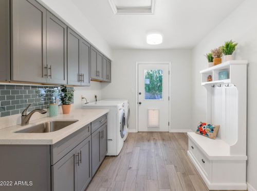 2827 Evans Dr, Phoenix AZ  85032-5030 exterior