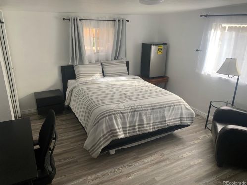 1156 Scranton St, Denver CO  80011-6408 exterior