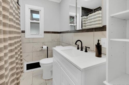 326 Stafford Ave, Bristol CT  06010-4617 exterior