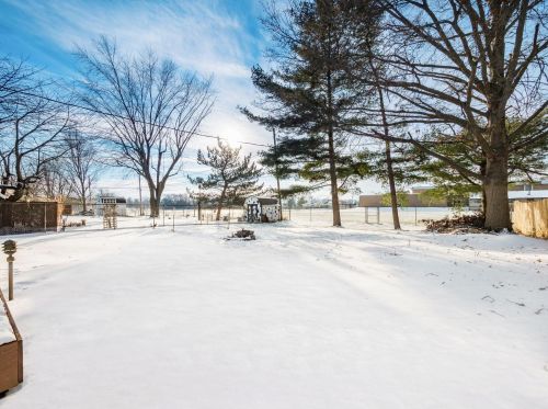 3631 Christopher Pl, Darbydale OH  43123-2427 exterior
