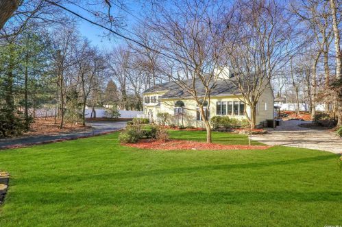 115 Echo Ave, Miller Place, NY 11764-2205