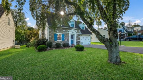 556 Anne St, Huntingdon Valley, PA 19006-6235